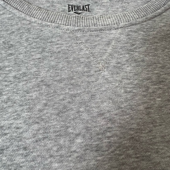 Everlast Crewneck Unisex Grey Sweater Classic Lounge Embroidered Logo E Size XL - Picture 3 of 14